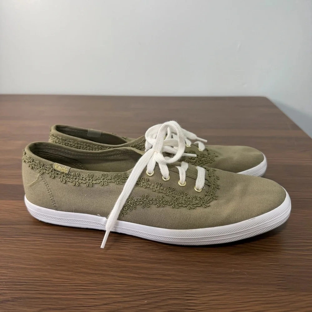 Keds Champion Crochet‎ Olive Green Canvas Sneakers WF66259 Womens 8.5